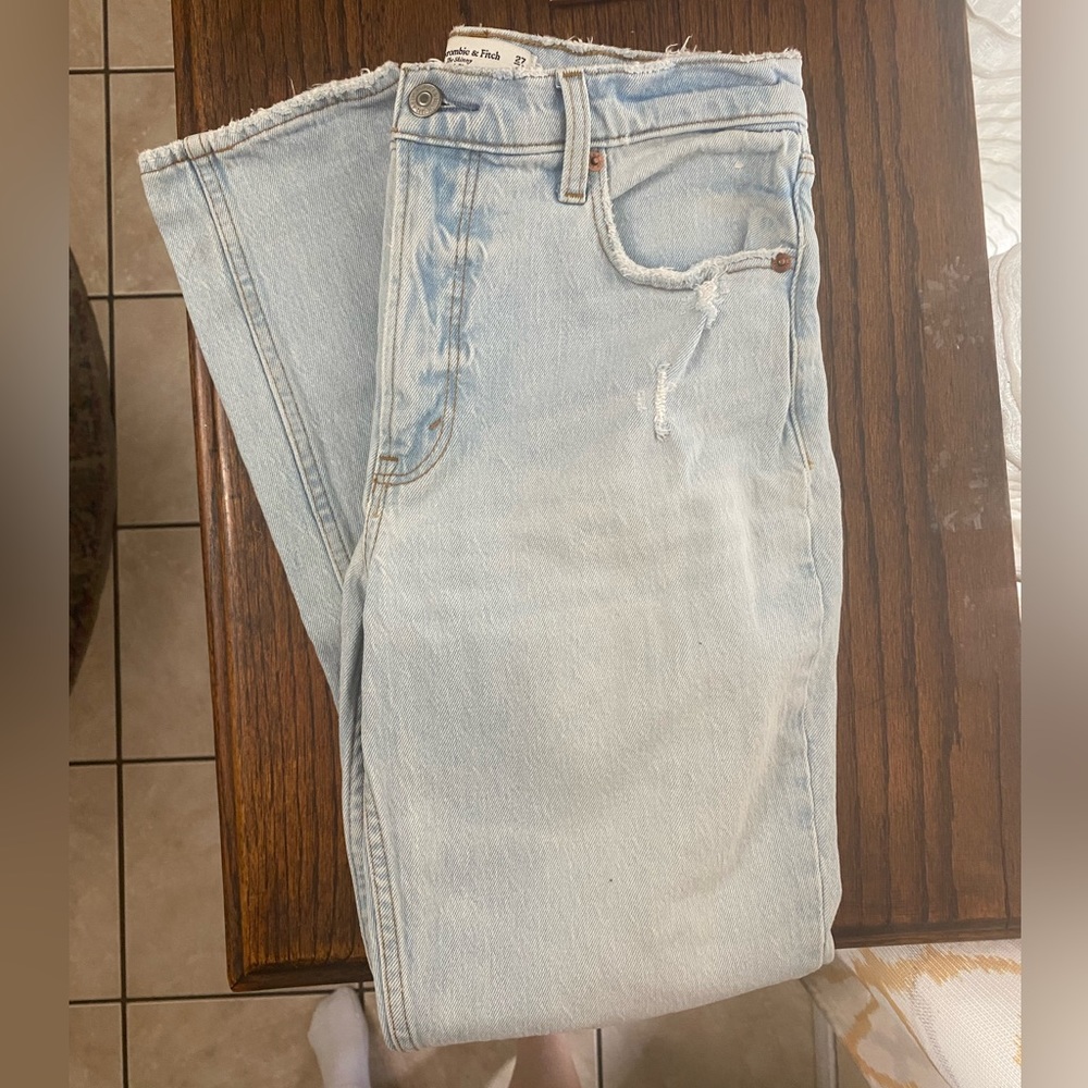 Good condition Abercrombie & Fitch Good condition High Rise Skinny Jeans, 27S